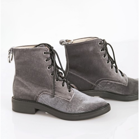 Dolce Vita Bardot Charcoal Gray Velvet Lace Up Combat Boots - Picture 2 of 12